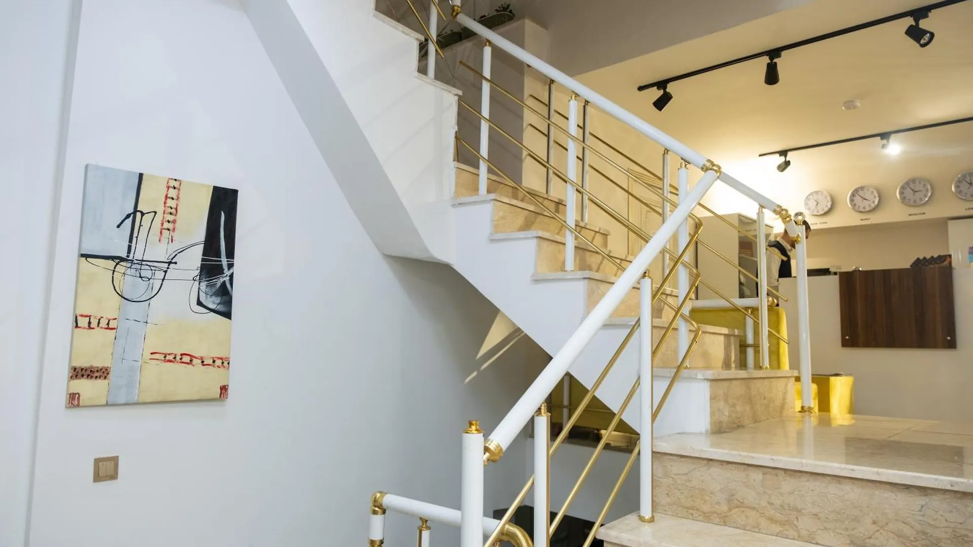 The Grand Mirror Hotels Baku 4*,  Azerbaijan