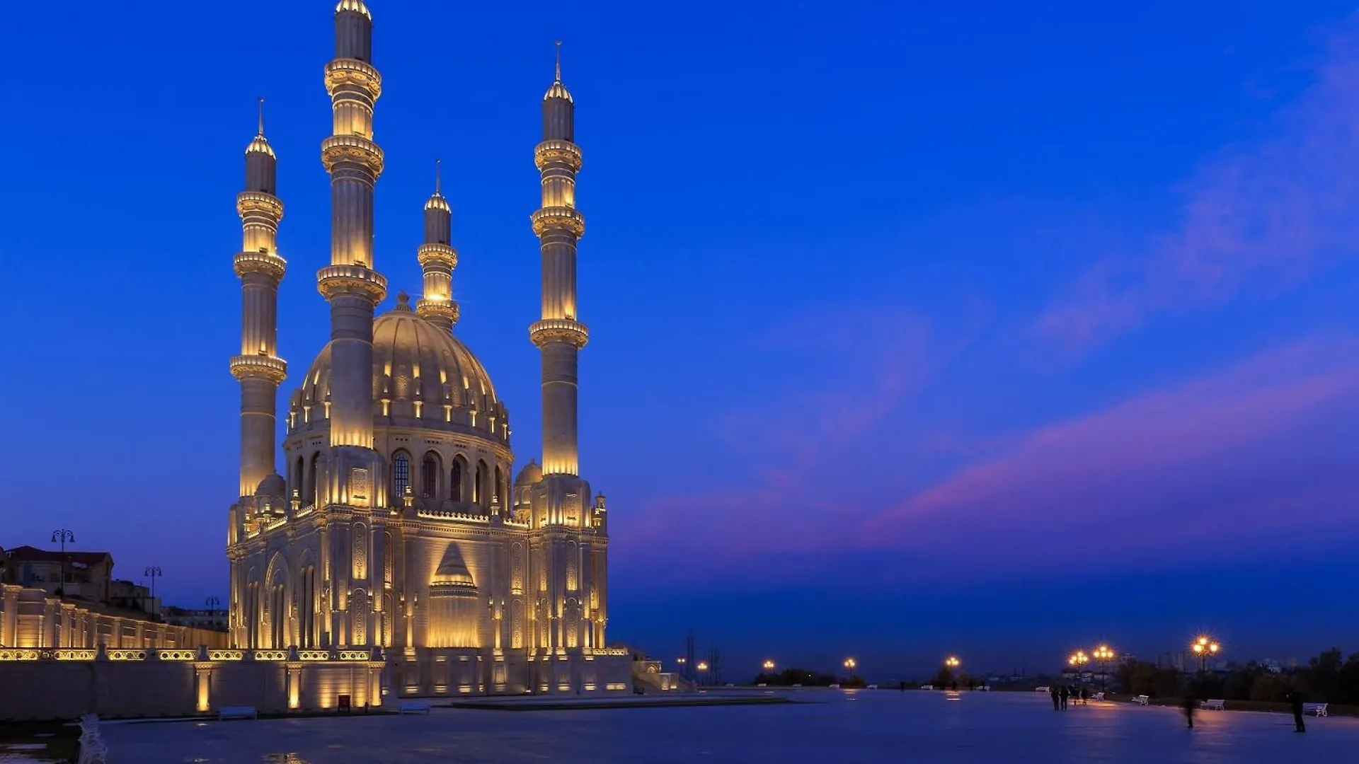 The Grand Mirror Hotels Baku