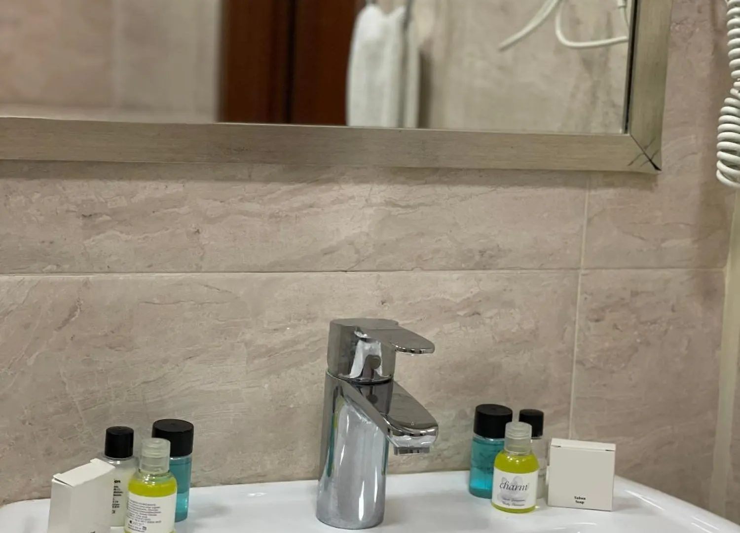 The Grand Mirror Hotels Baku 4*,  Azerbaijan