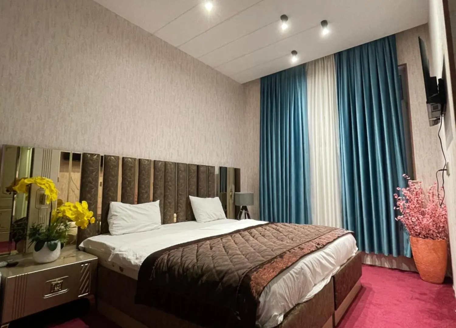 The Grand Mirror Hotels Baku