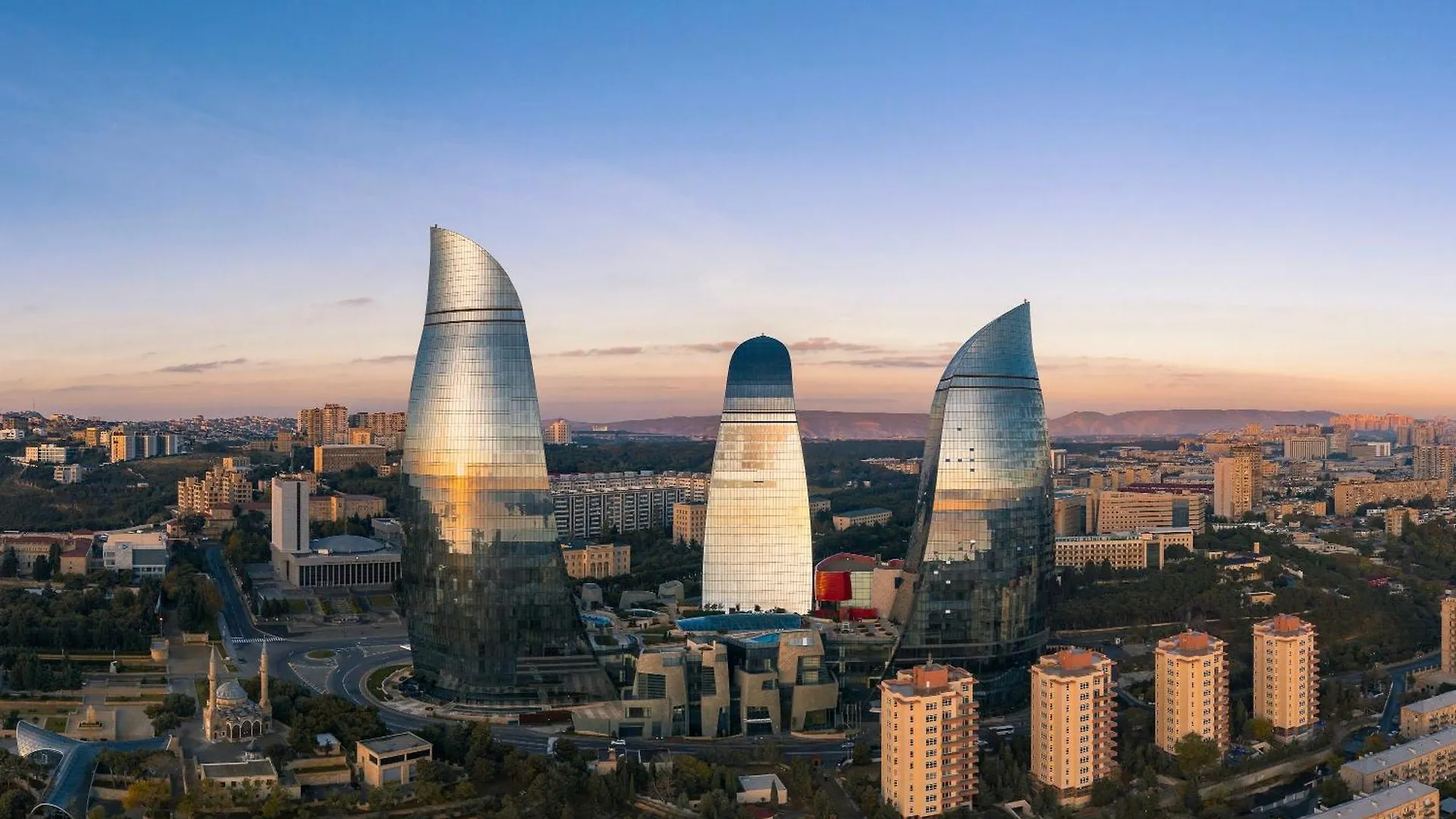 The Grand Mirror Hotels Baku 4*,  Azerbaijan